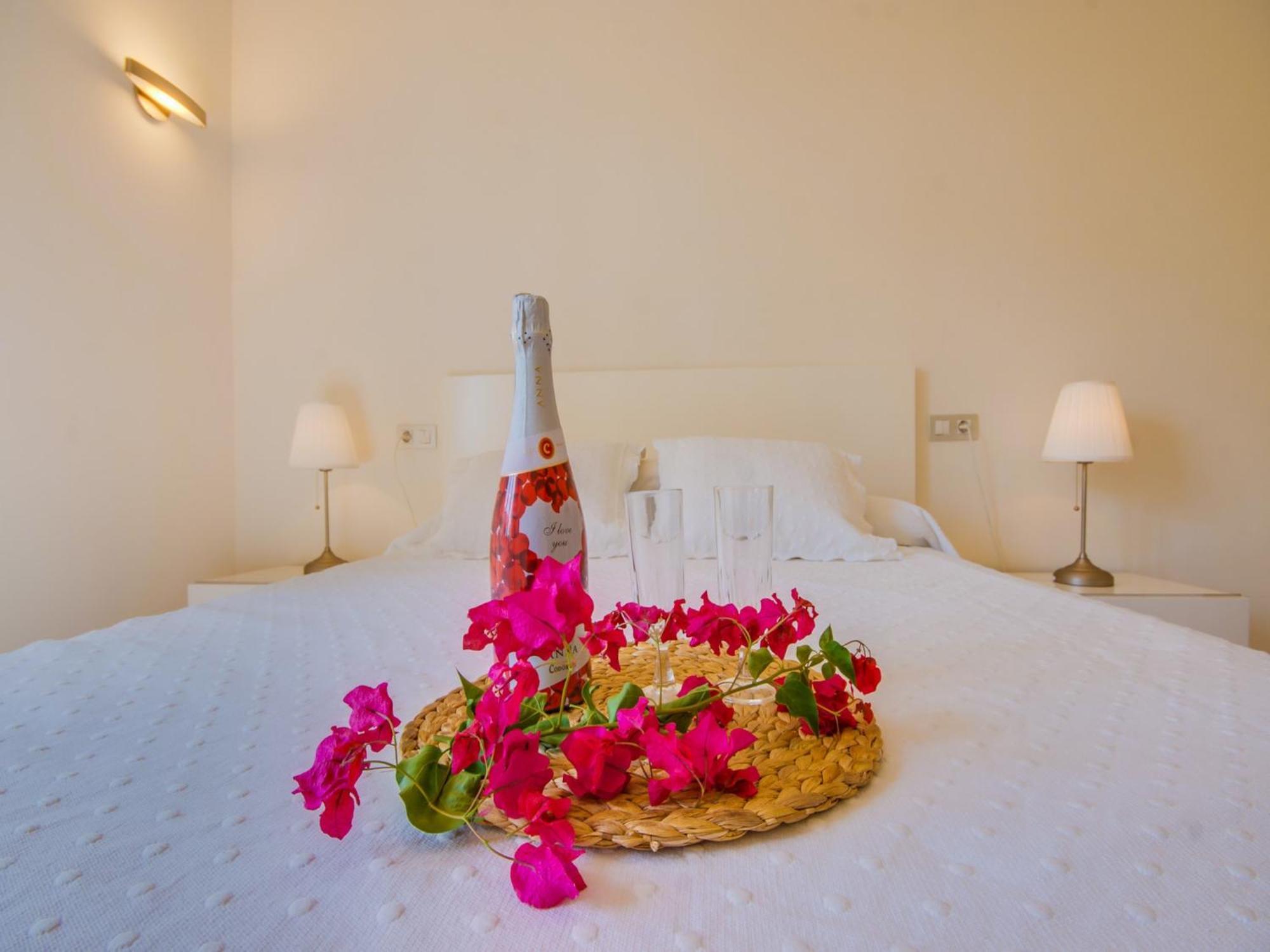 Ferienhaus Stunning With Private Pool *