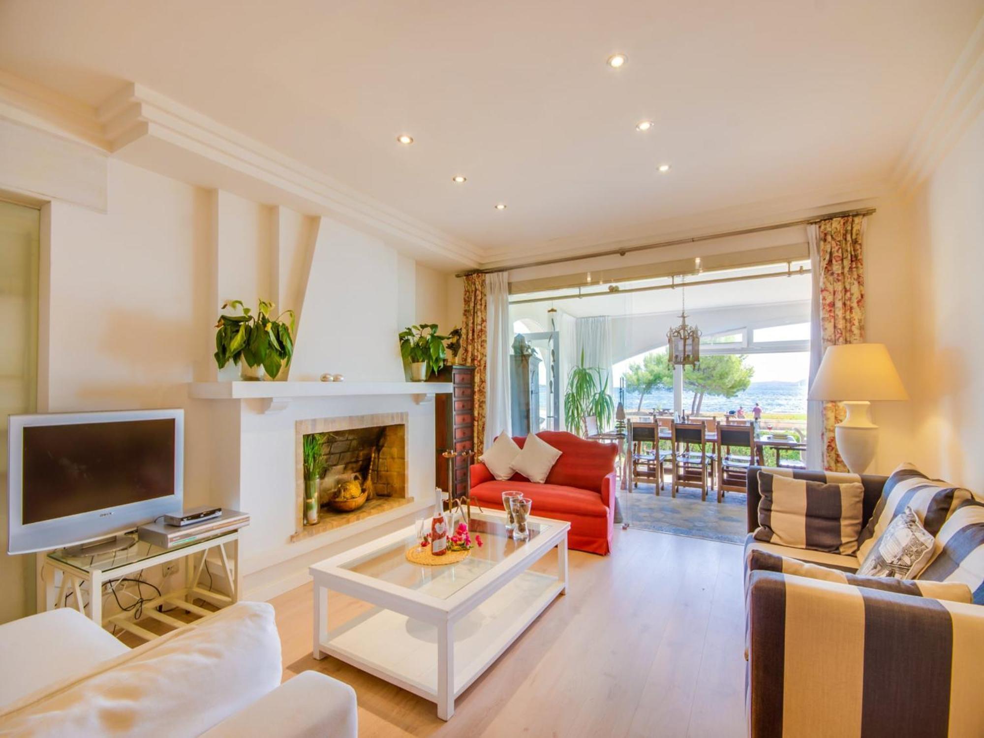 Stunning With Private Pool Ferienhaus *